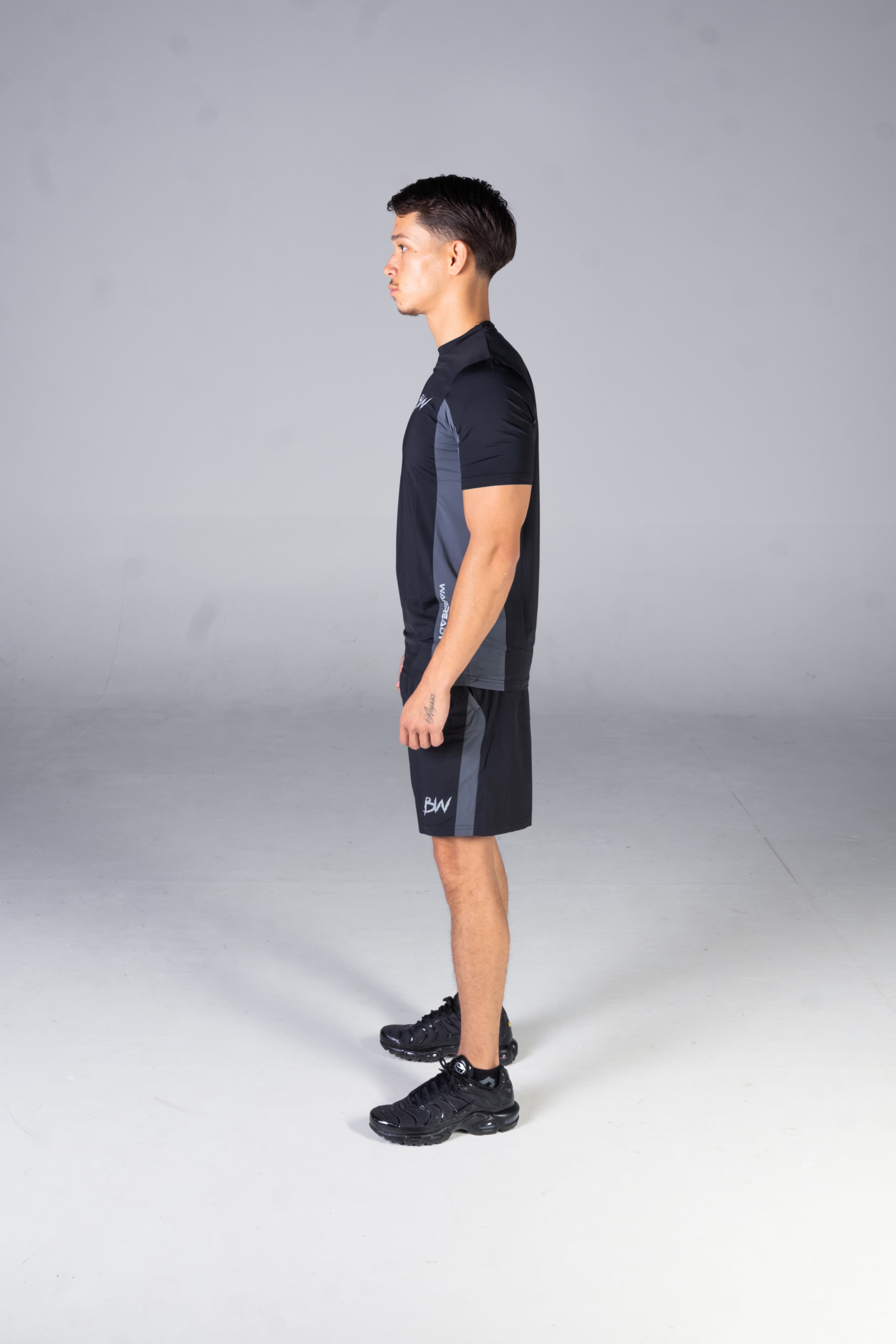 	 bwnutriton-war-ready-side-left-full